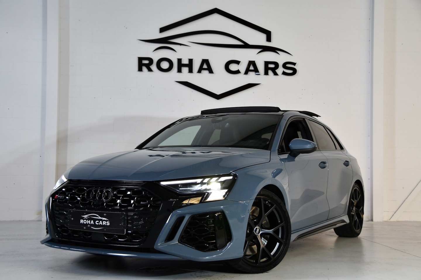 Audi A3 Sportback - 2.5 TFSI RS 3 quattro Pano/Sfeer/Keyless/Matrix - AutoWereld.nl