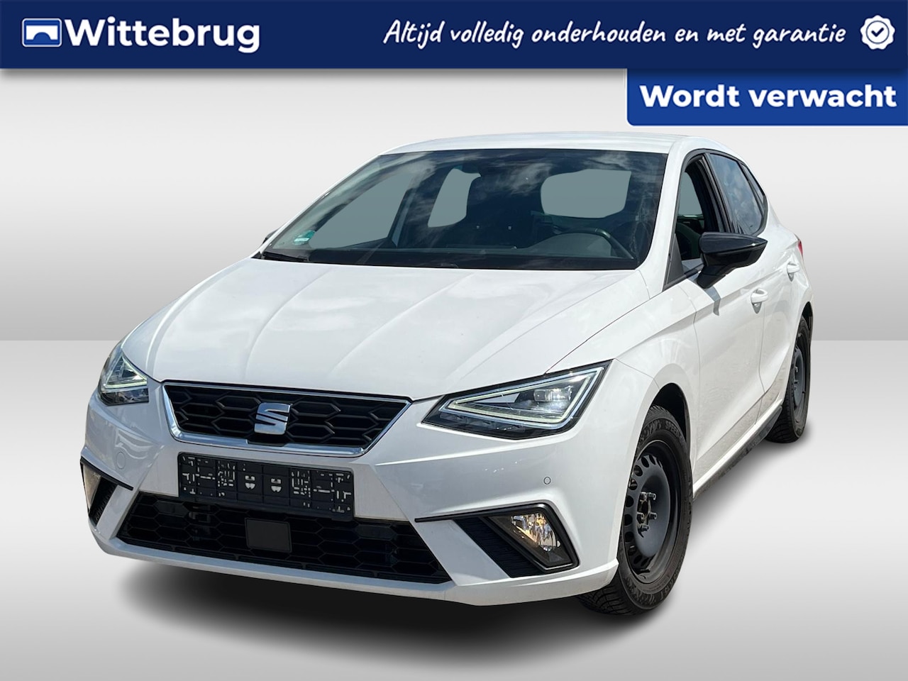 SEAT Ibiza - 1.0 TSI 110pk DSG FR Black Edition / LED / Camera / Navigatie / Stoelverwarming / 18" lmv - AutoWereld.nl