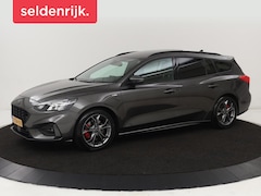 Ford Focus - 1.5 EcoBoost ST Line X | Panoramadak | Trekhaak | Camera | Carplay | Digital Cockpit | Ada