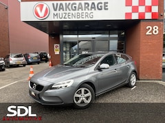 Volvo V40 - 2.0 T2 Nordic // CRUISE // CLIMA // CAMERA+SENSOREN // NAVI // STOELVERWARMING //