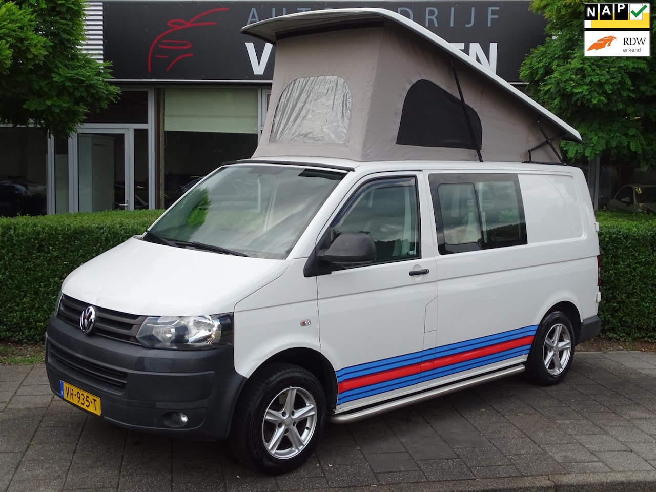 Volkswagen Transporter - 2.0 TDI L1H1 T800 Baseline - CAPMER - 4 PLEKKEN - TREKHAAK - VAKANTIE KLAAR ! - AutoWereld.nl