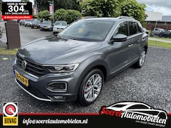 Volkswagen T-Roc - 1.5 TSI Sport interieur, 18 inch lm, boekjes,