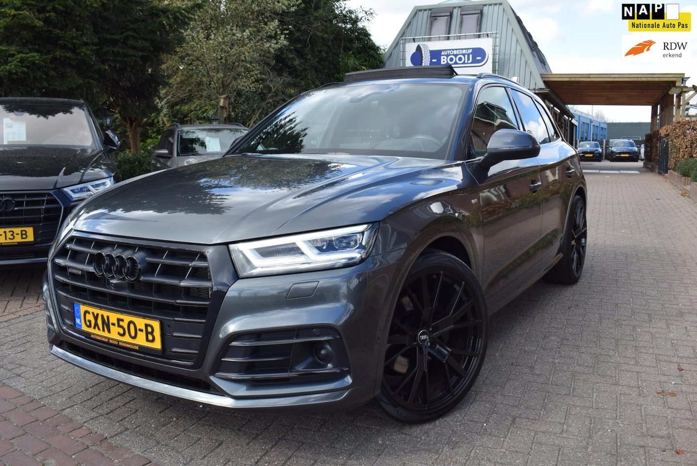Audi Q5 - 55 TFSIe quattro S-LINE PANODAK/TREKH/LUCHTVERING/ AUTOM/ADAP CRUISE/NAVI/MATRIX LED/AIRCO - AutoWereld.nl
