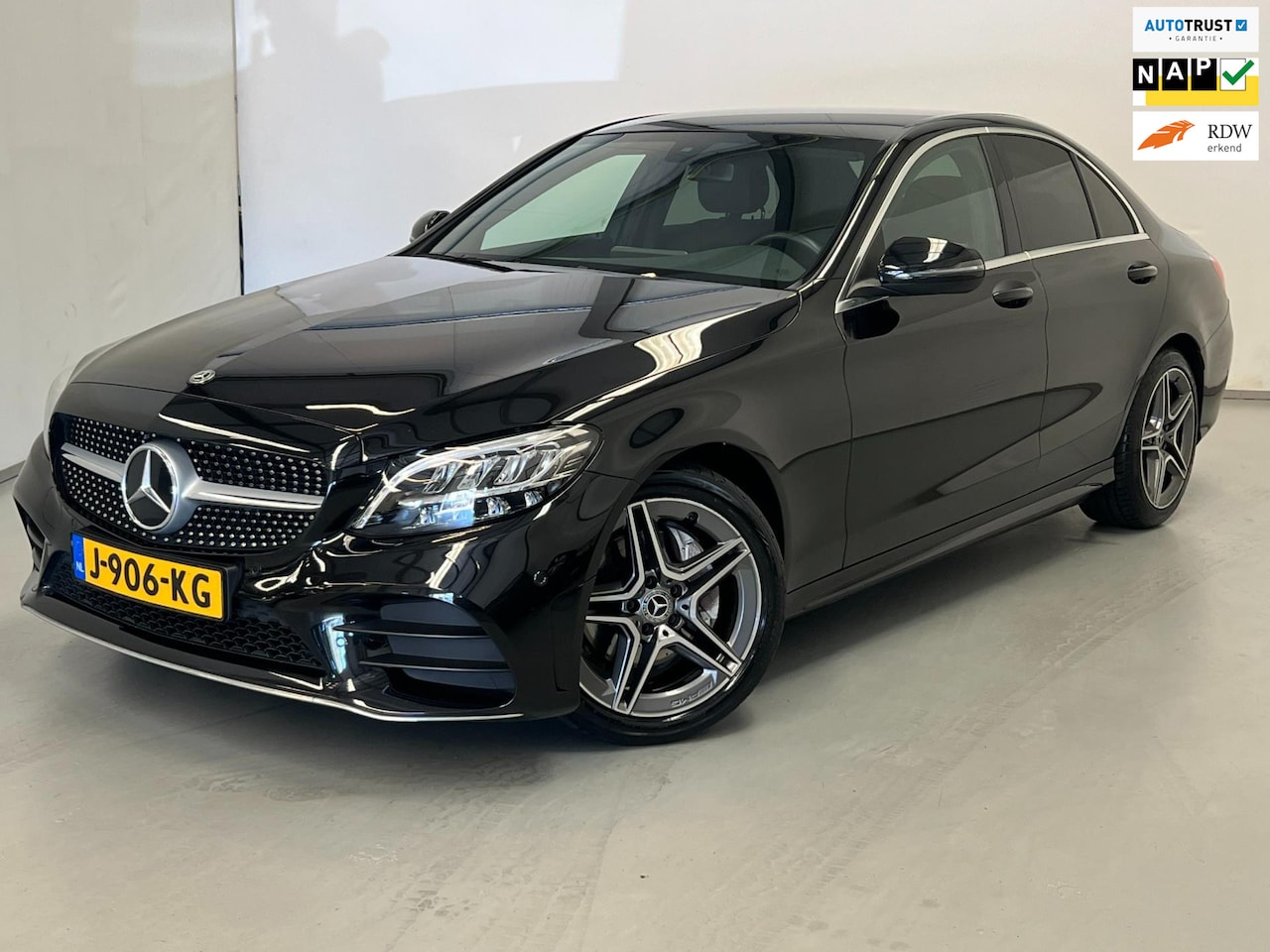 Mercedes-Benz C-klasse - 180 / AMG / BTW / NL-auto / Facelift - AutoWereld.nl