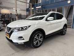 Nissan Qashqai - 1.3 DIG-T 140pk N-Connecta | Pearl white | Apple carplay | Navigatie | Panoramadak | 360*
