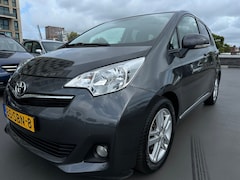 Toyota Verso S - 1.3 VVT-i Dynamic AUTOMAAT Camera Clima StoelVerwarming Dealer OH