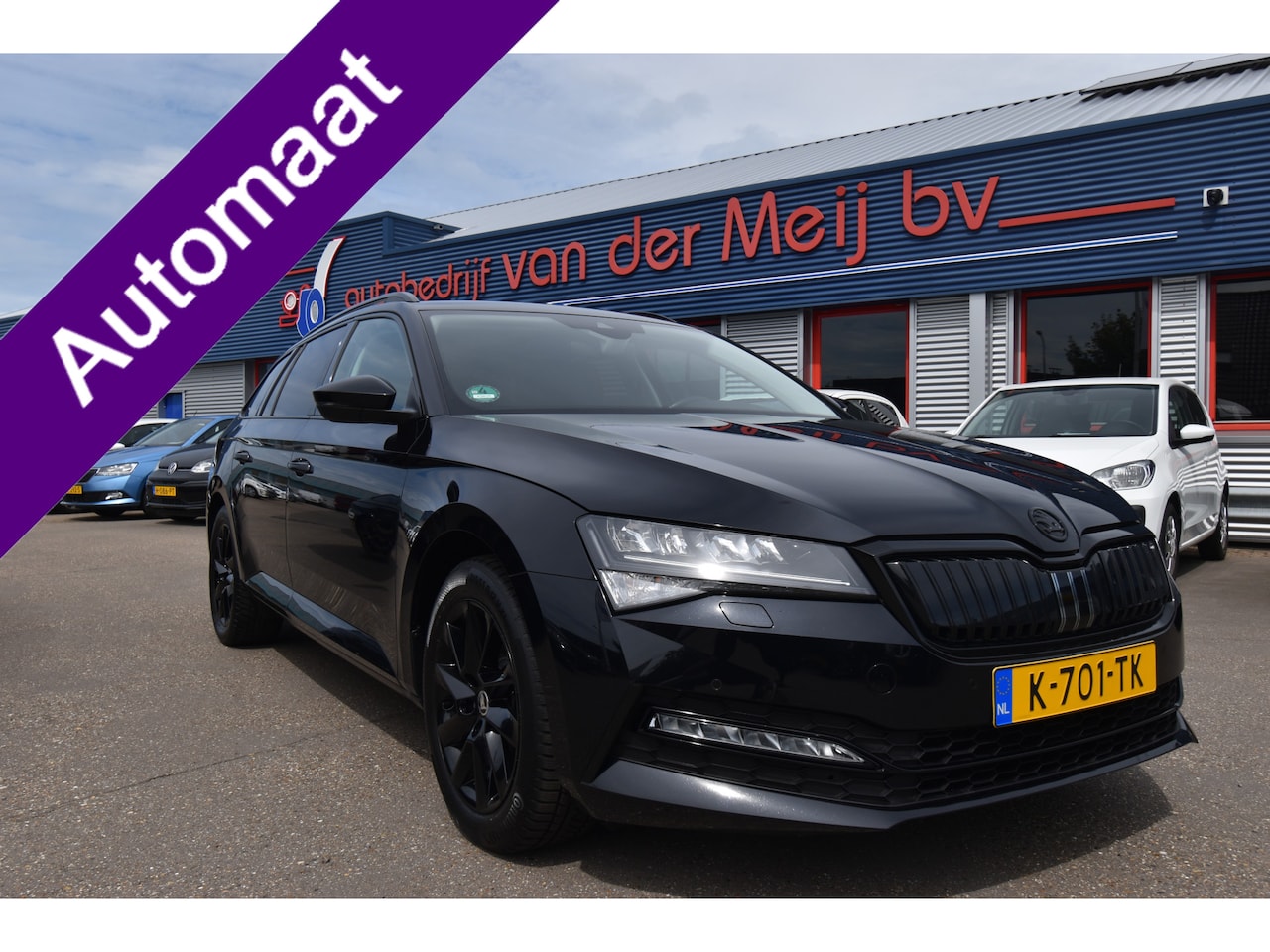 Skoda Superb Combi - 1.4 TSI iV Business Edition Plus 1.4 TSI iV Business Edition Plus , BLACK EDITION !! , TREKHAAK , A UITRIJ CAM , LED KOPL , - AutoWereld.nl