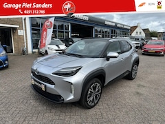 Toyota Yaris Cross - 1.5 Hybrid Executive AWD I Panoramadak I Camera I Adap. Cruise. I