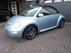 Volkswagen New Beetle Cabriolet - 2.0 Highline
