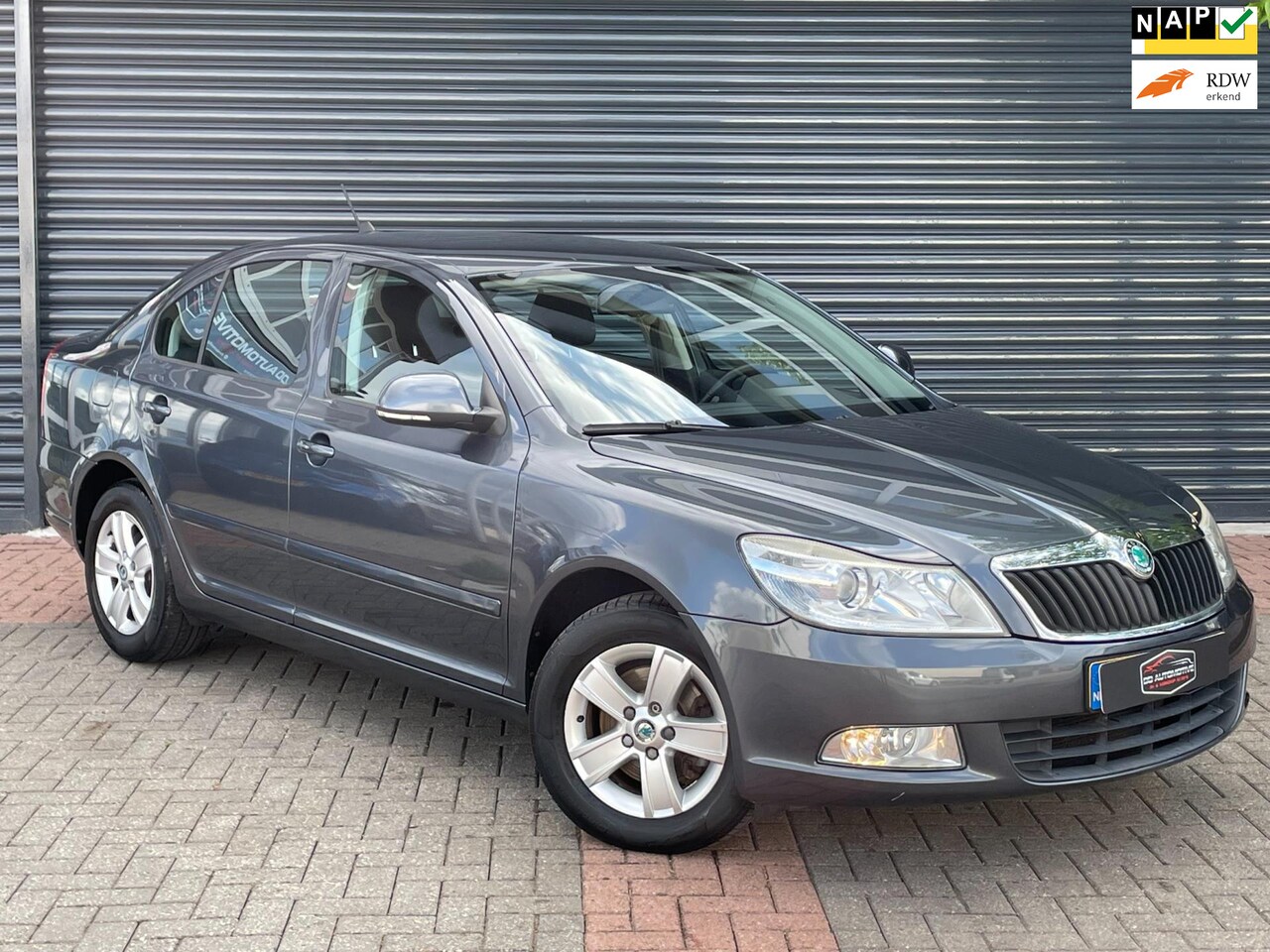 Skoda Octavia - 1.8 TSI Ambition Business Line Navi | Cruise | Airco | Nap | 2e eigenaar - AutoWereld.nl
