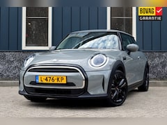 MINI One - 1.5 First Essential Rijklaarprijs-Garantie Navigatie Led Airco 17 Inch Apple carplay