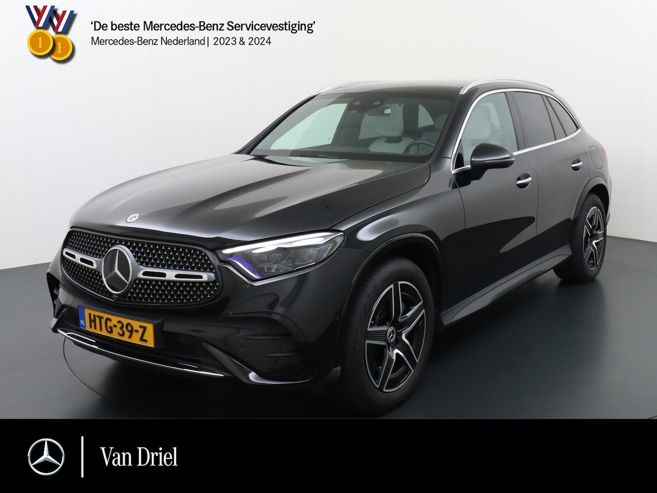 Mercedes-Benz GLC-klasse - 300 e 4MATIC AMG Line | Luchtvering Achterasbesturing Trekhaak Burmester HUD Memory - AutoWereld.nl