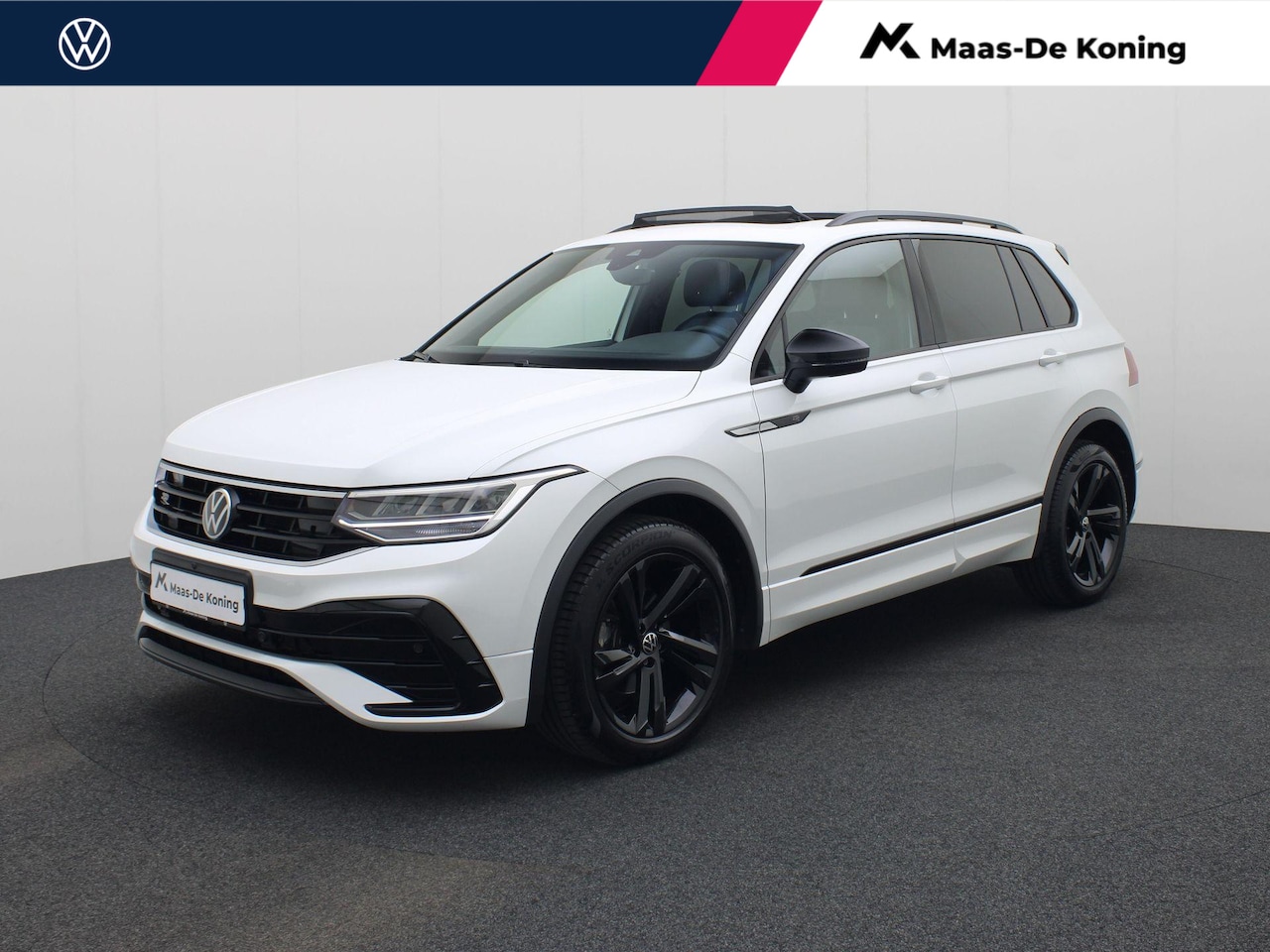 Volkswagen Tiguan - 1.5 Tsi 150pk DSG R-Line · Apple/Android Car Play · Panoramadak · Elek. Trekhaak · Navigat - AutoWereld.nl