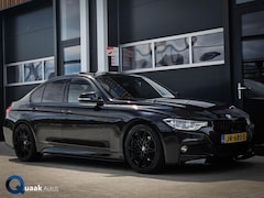 BMW 3-serie - 330e M-Sport | PANO | CARPLAY | NW. MOTOR | 19" | BOMVOL OPTIES |