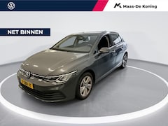 Volkswagen Golf - 1.0 Tsi 110pk Life · Apple/Android Car Play · Navigatie · P-Sensoren · Sfeerverlichting ·