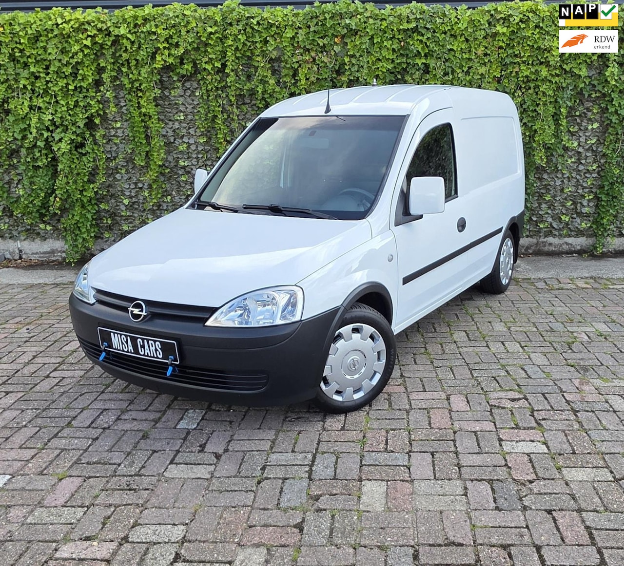 Opel Combo - 1.6-16V CNG Base 800 kg NW APK BTW VRIJ !! 1Schuifdeur - AutoWereld.nl