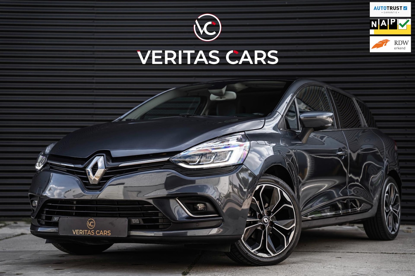 Renault Clio - 1.2 TCe Intens 120PK Camera|Cruise|Navi|Led|Bose|Panoramadak e.o. - AutoWereld.nl