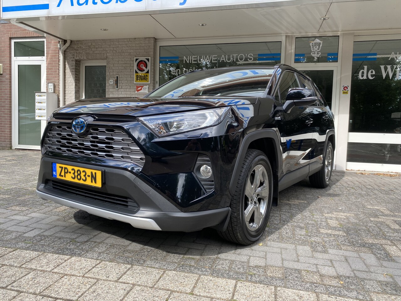 Toyota RAV4 - 2.5 Hybrid First Edition Navi/Achteruitr. camera*/Clima/Leder bekl./Keyless/Cruise Contr./ - AutoWereld.nl