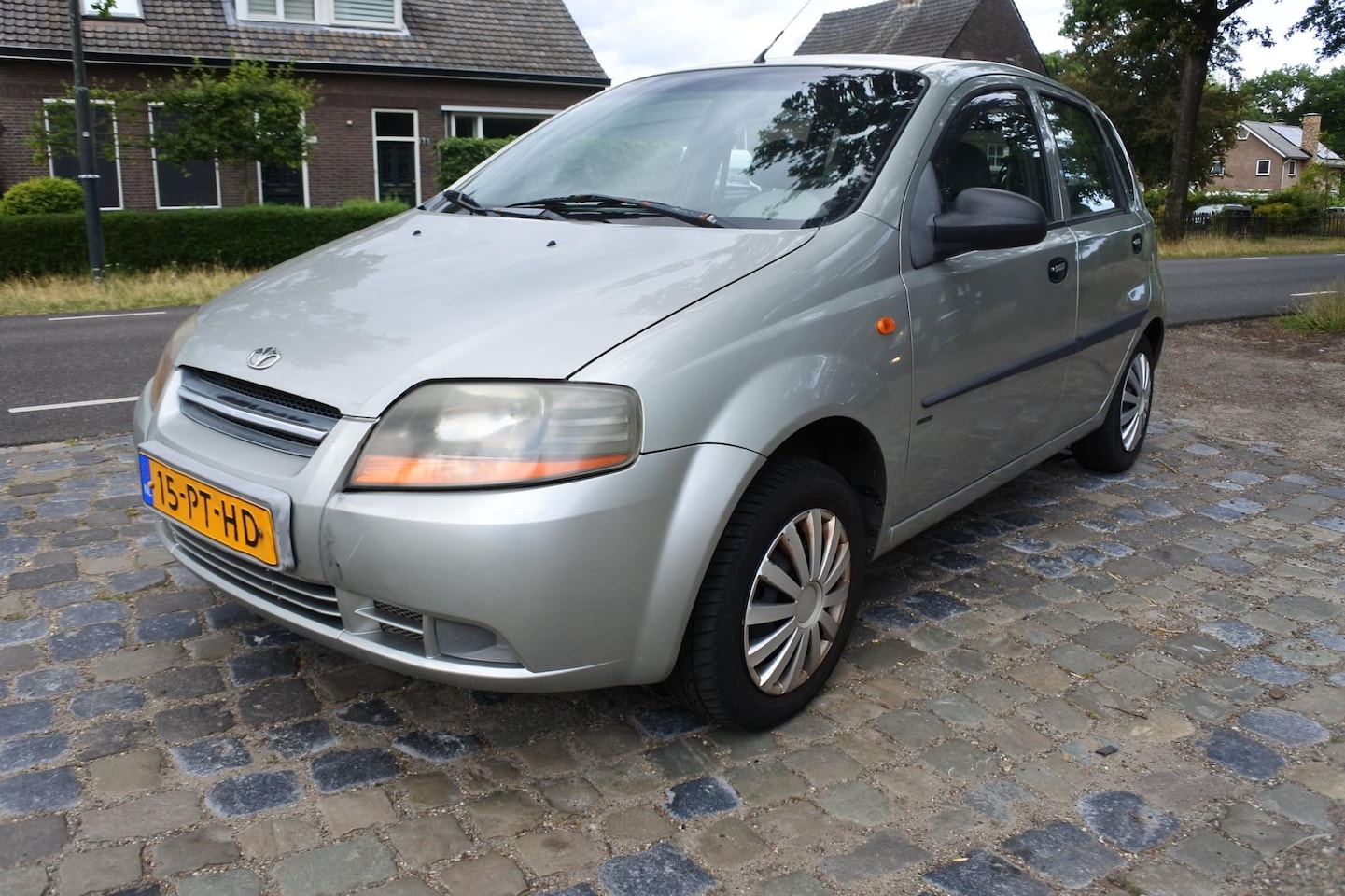 Daewoo Kalos - 1.2 Spirit apk tot 31-7-2026 goed rijdend 5 drs 151 dkm N.A.P. - AutoWereld.nl