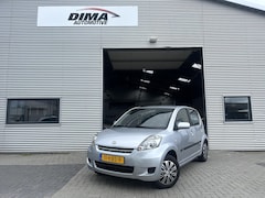 Daihatsu Sirion 2 - 1.0-12V Premium