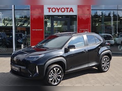 Toyota Yaris Cross - 1.5 HYBRID 130 DYNAMIC NIEUW&DIRECT LEVERBAAR STOEL/STUUR/VOORRUITVERW. DODEHOEK LM-VELGEN