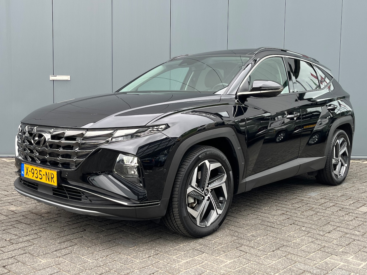 Hyundai Tucson - 1.6 T-GDI 265pk PHEV Premium Sky 4WD | Leder | Carplay | Climate | Keyless | Navigatie | E - AutoWereld.nl