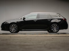 Toyota Corolla Touring Sports - 1.8 Hybrid Business Plus Sport (APPLE CARPLAY, NAVI, CAMERA, CRUISE, CLIMATE, PDC, LED, DA