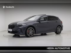 BMW 1-serie - 120i M Sportpakket Pro | Inncovation Pack | ColorVision | Comfort Pack | Travel Pack | 19