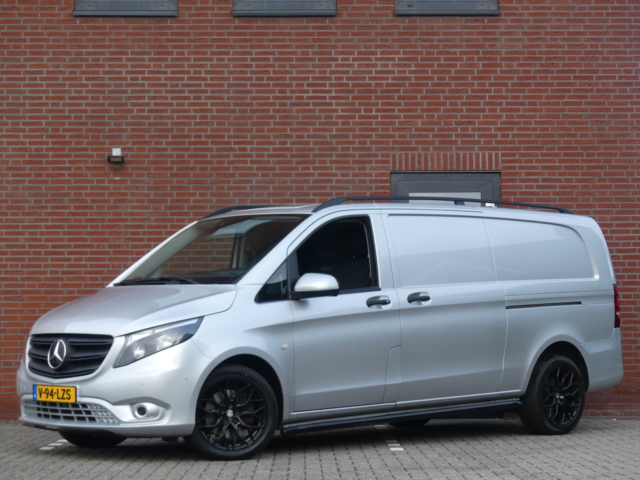Mercedes-Benz Vito - 114 CDI Extra Lang Dubbele Schuifdeuren Camera/Airco/PDC - AutoWereld.nl
