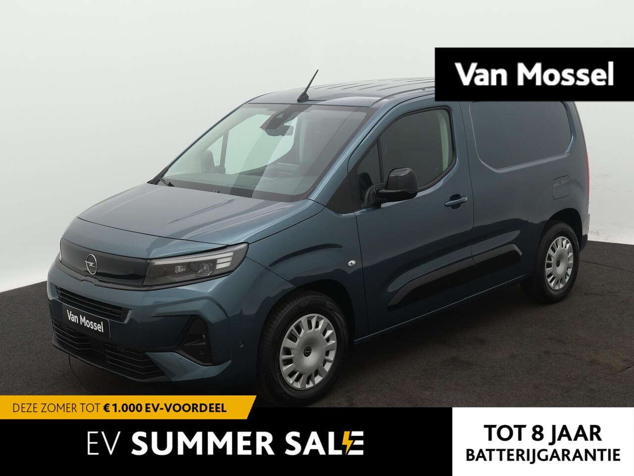 Opel Combo Electric - 136 L1 50kWh | Navigatie | Camera | Laadruimte Betimmering | DEMO SALE | - AutoWereld.nl