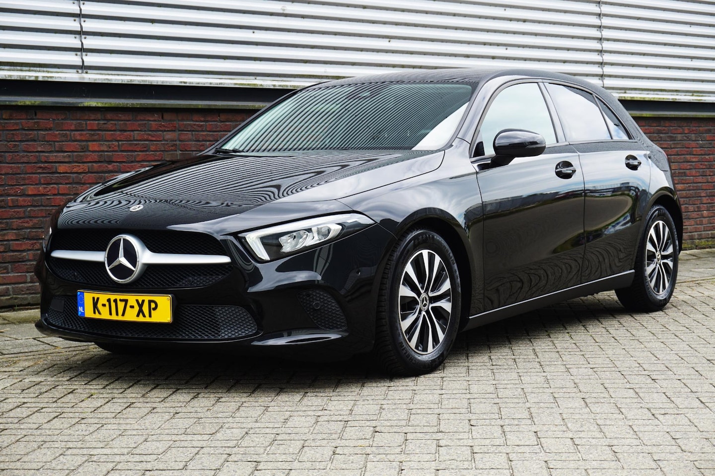 Mercedes-Benz A-klasse - 180 Business Solution/Dealeronderhouden/ 1e Eigenaar. - AutoWereld.nl