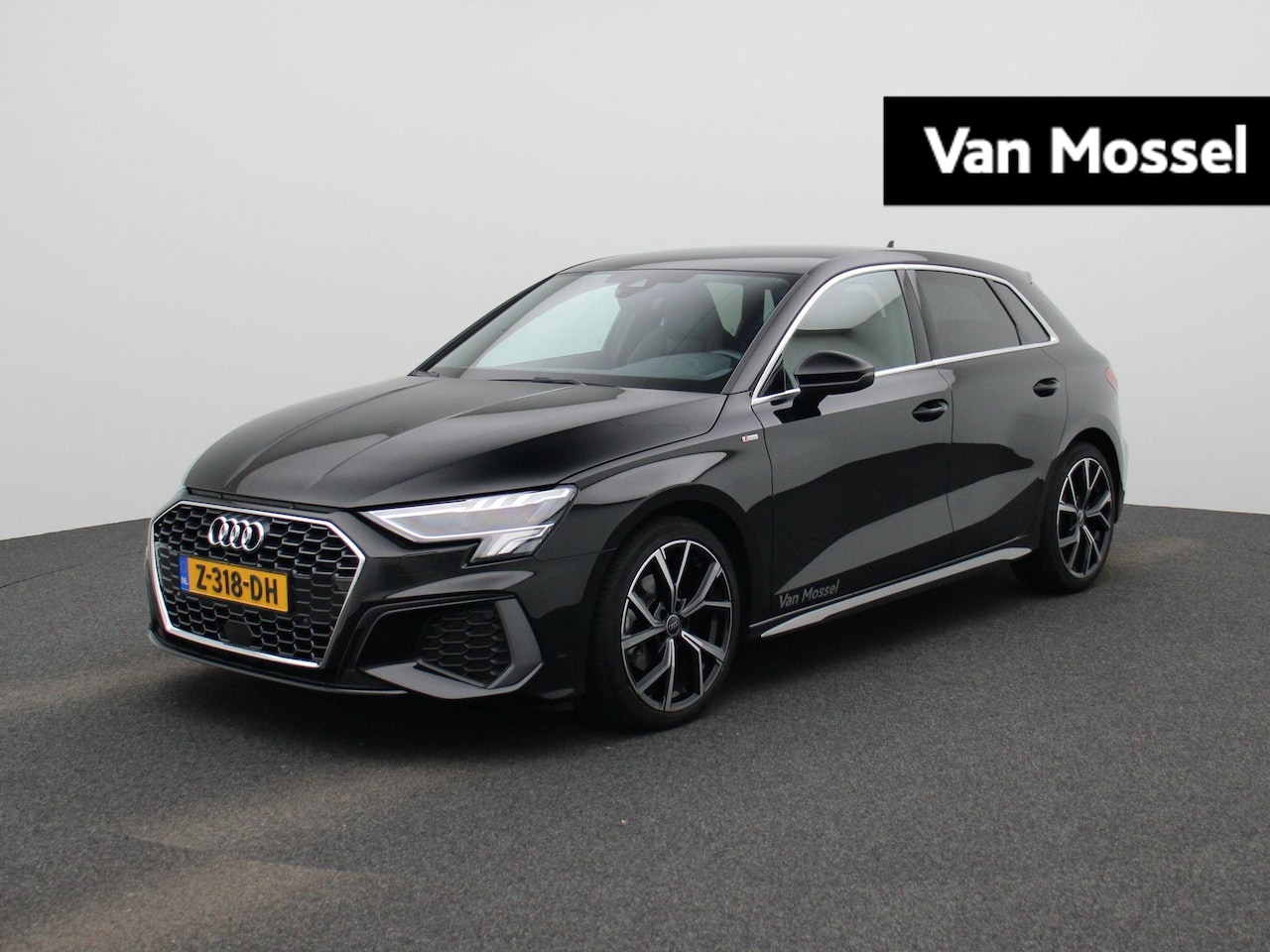 Audi A3 Sportback - 30 TFSI S edition l MMI navigatie plus MMI touch l Apple Carplay / Android Auto l Autom. a - AutoWereld.nl