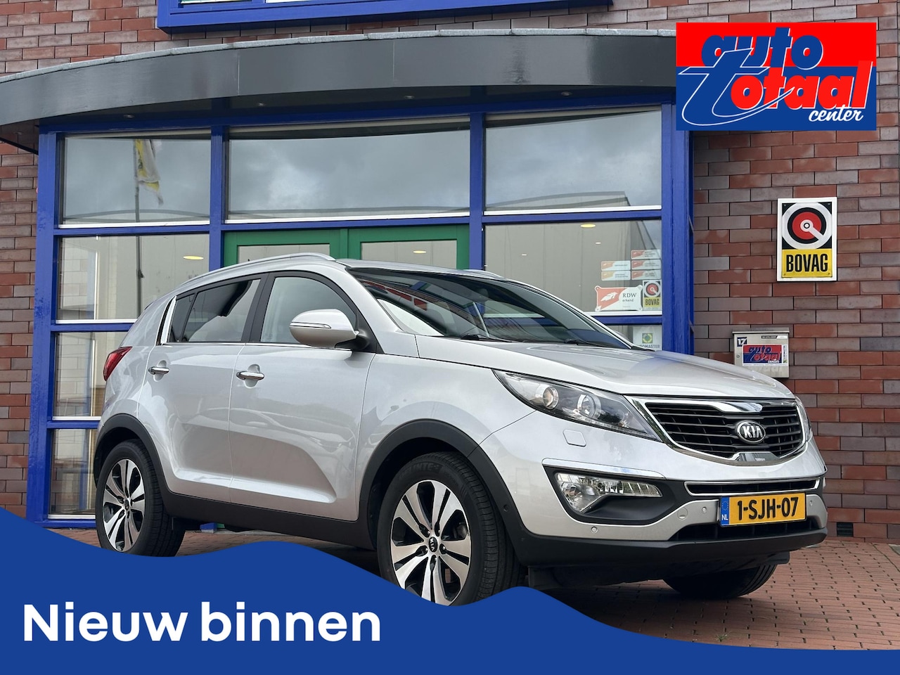 Kia Sportage - 2.0 Super Pack | Automaat | Navi | Airco - AutoWereld.nl