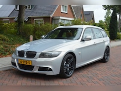 BMW 3-serie Touring - 335xi M-pakket/Org NL/NAP/panoramadak/dealer onderh