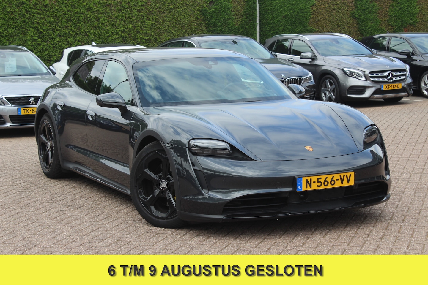 Porsche Taycan Cross Turismo - 4 93 kWh / SoH 93,8% / Panoramadak / 360Camera / Head-up / Passenger Display / 20'' / Bose - AutoWereld.nl