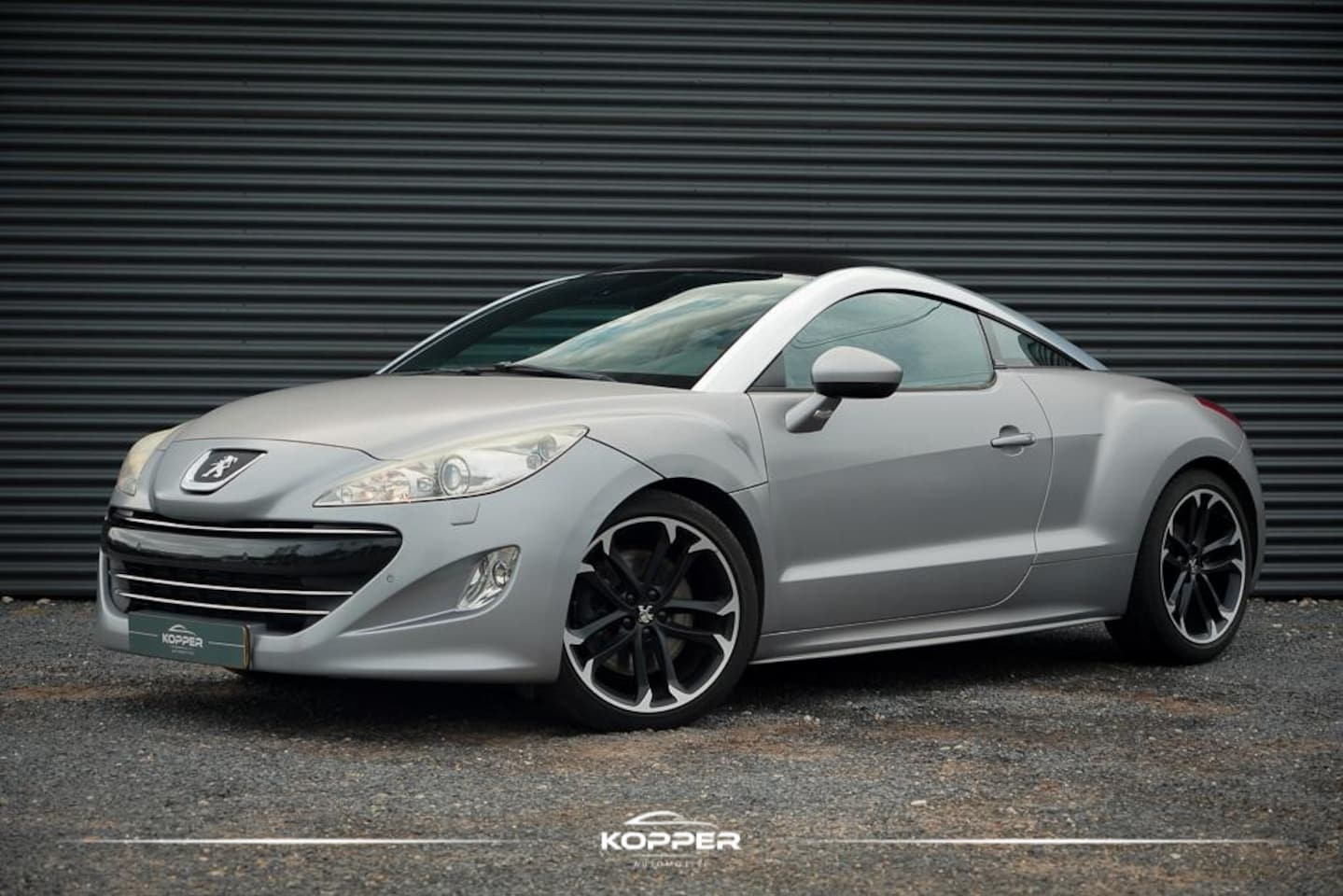Peugeot RCZ - 1.6 THP Asphalt / Leder / Stoelverwarming / Origineel mat grijs - AutoWereld.nl