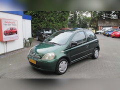 Toyota Yaris - 1.3-16V VVT-i Sol