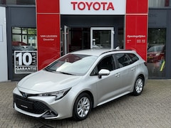 Toyota Corolla Touring Sports - Hybrid 140 Dynamic ACHTERUITRIJCAMERA BLUETOOTH CLIMA CONTROL STOEL/STUURVERWARM NAVIGATIE