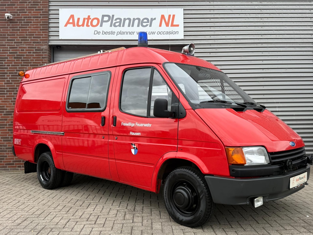 Ford Transit - 2.0 Benzine! Ex-Brandweer! 6-Pers.! *19.467KM!* - AutoWereld.nl