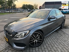Mercedes-Benz C-klasse - 180 Solution AMG SPORT EDITION 19 INCH LEER AUT NAP LUXE