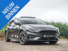 Ford Focus - 1.5 EcoBoost ST Line Business Pano ACC B&O Keyless