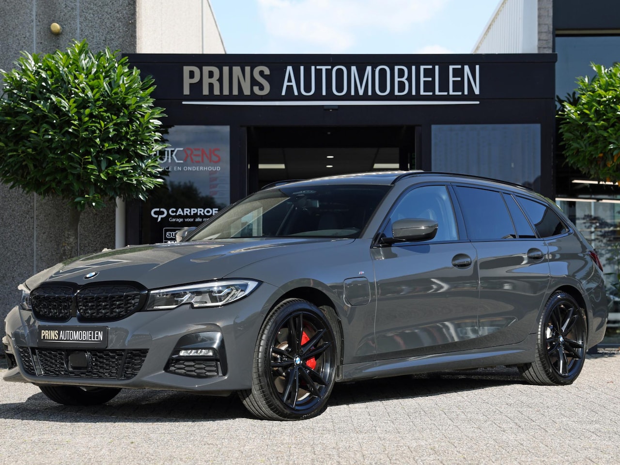 BMW 3-serie Touring - 330e xDrive M-Sport Pano|Nappa|Headup|H/K - AutoWereld.nl
