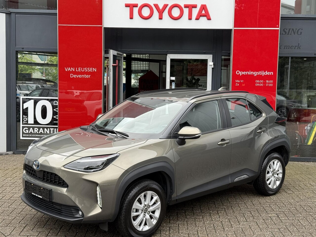 Toyota Yaris Cross - 1.5 Hybrid 115 Dynamic ACHTERUITRIJCAMERA BLUETOOTH CLIMA CONTROL STOEL/STUURVERWARM NAVIG - AutoWereld.nl