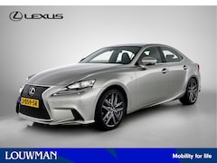 Lexus IS - 300h F Sport Line Limited | Parkeersensoren | Stoelventilatie | Stoelgeheugen |