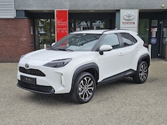 Toyota Yaris Cross - 1.5 Hybrid 130 Dynamic NIEUW DIRECT LEVERBAAR BLIND SPOT PARK-SESNOREN CLIMA LM-VELGEN 17"