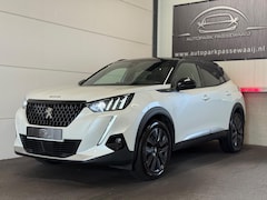 Peugeot 2008 - 1.2 PureTech GT-line Pano, ACC, LED, 360° Camera, Stoelverwarming, 155PK, Focal, Keyless.