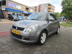 Suzuki Swift - 1.3i GLS