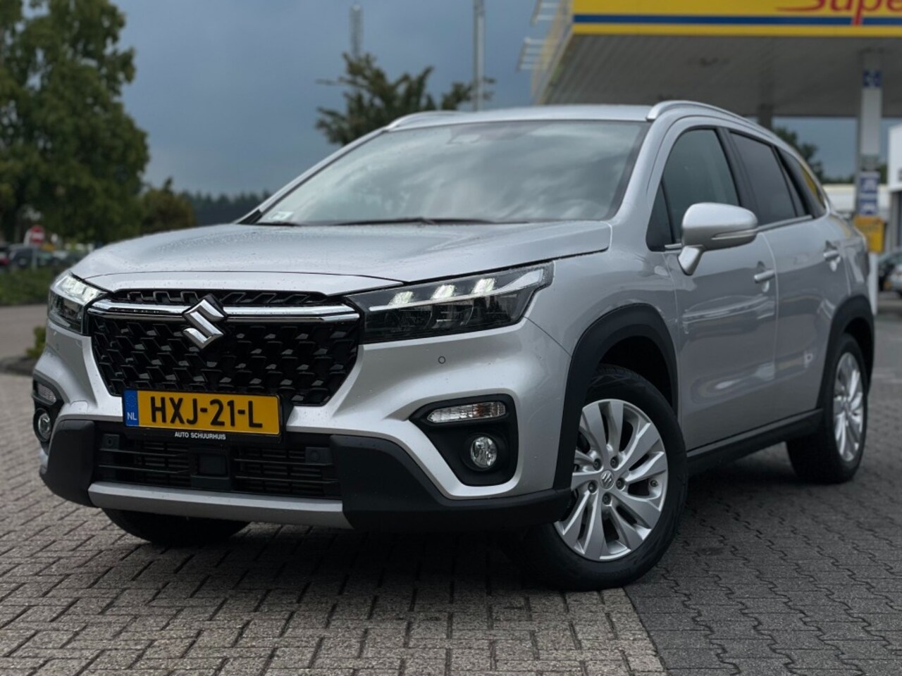 Suzuki S-Cross - 1.4 BOOSTERJET SM.HYBRID SELECT TREKHAAK 1500KG CAMERA - AutoWereld.nl