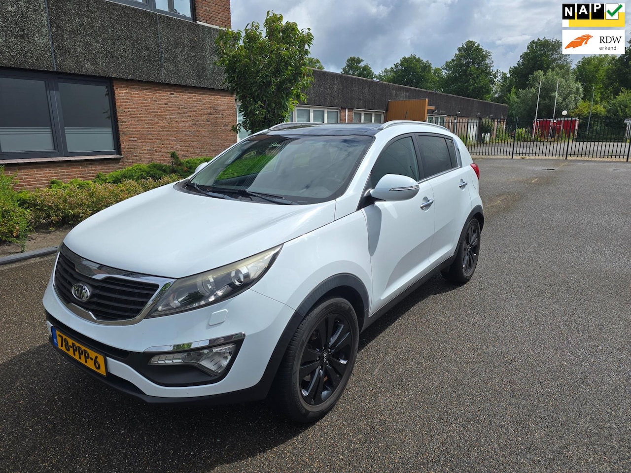 Kia Sportage - 2.0 X-clusive Airco Leer Navi Boekjes Pano Nap Automaat - AutoWereld.nl
