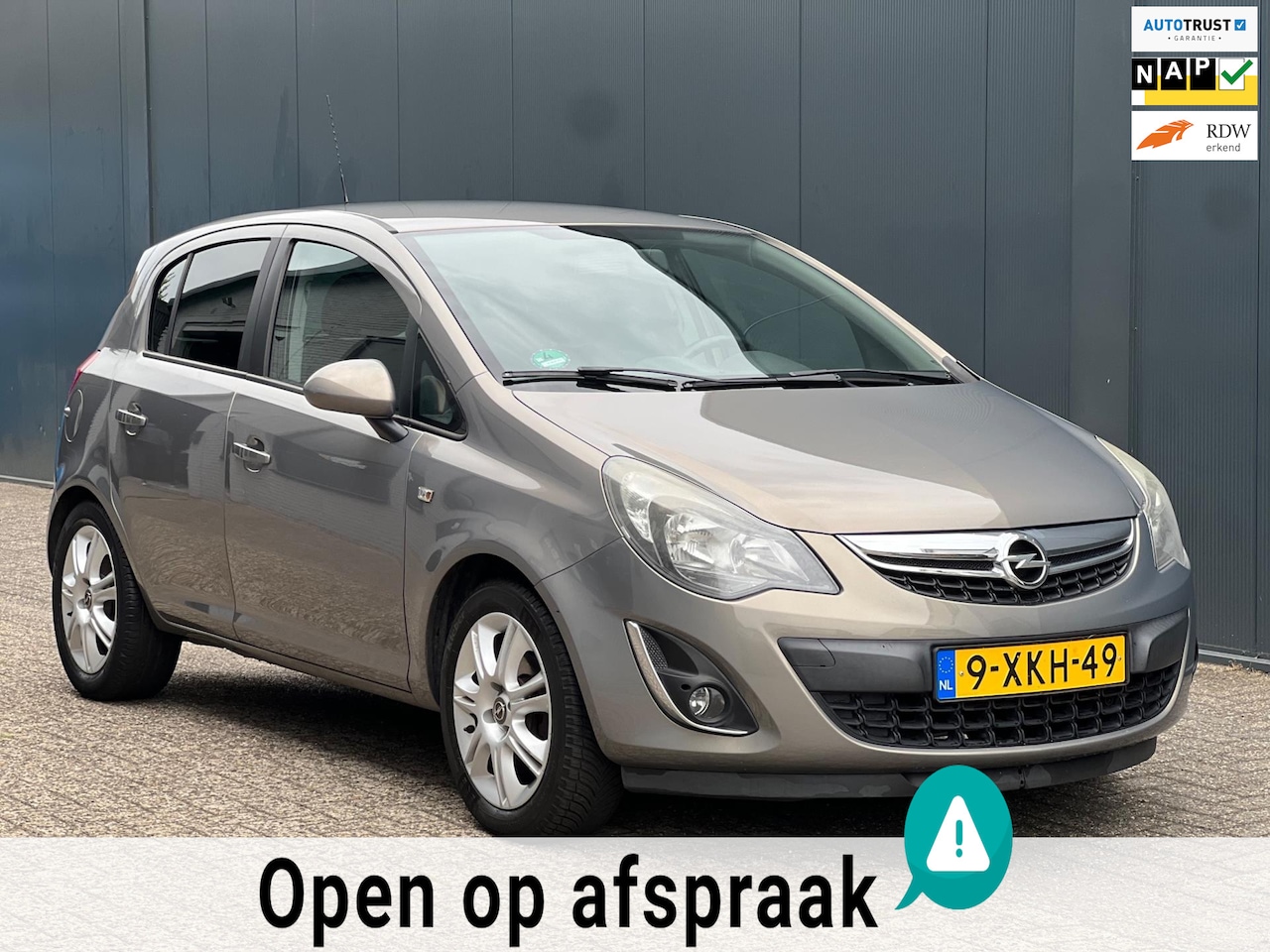 Opel Corsa - 1.4-16V Navi|PDC|Stoel+StuurVW|Boekjes|Topstaat! - AutoWereld.nl